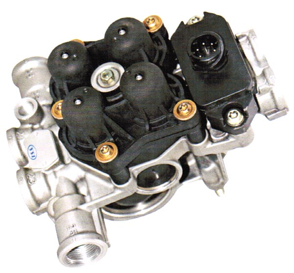 7025 | VALVULA 4 CIRCUITOS APU GLOBAL KNORR TIPO AE4800 F.S.S