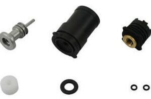 7808 | KIT COMPONENTES PLASTICOS VALVULA SECADORA AIRE APU KNORR NTI